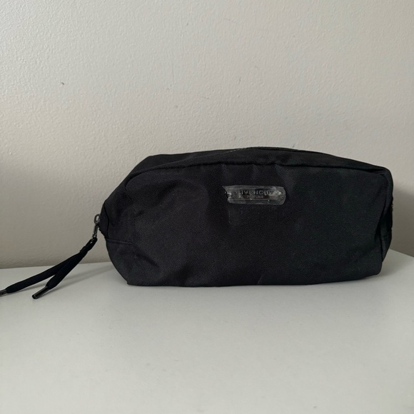 NWOT  GIVENCHY POUCH/COSMETIC BAG - Picture 4 of 8